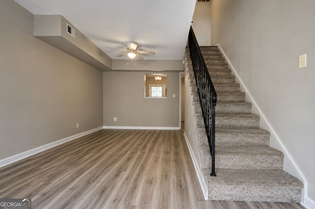 88 Angie Drive - Photo 2