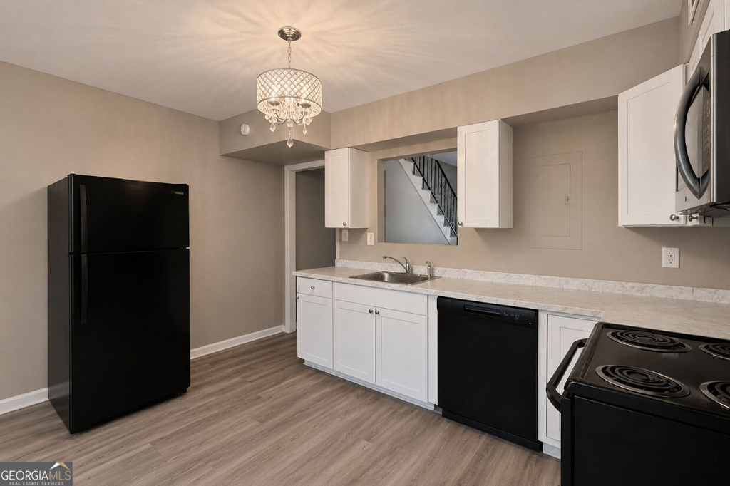 88 Angie Drive - Photo 6