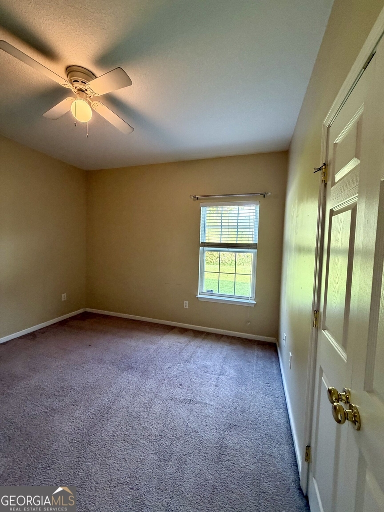 200 Royal Palms Avenue - Photo 37