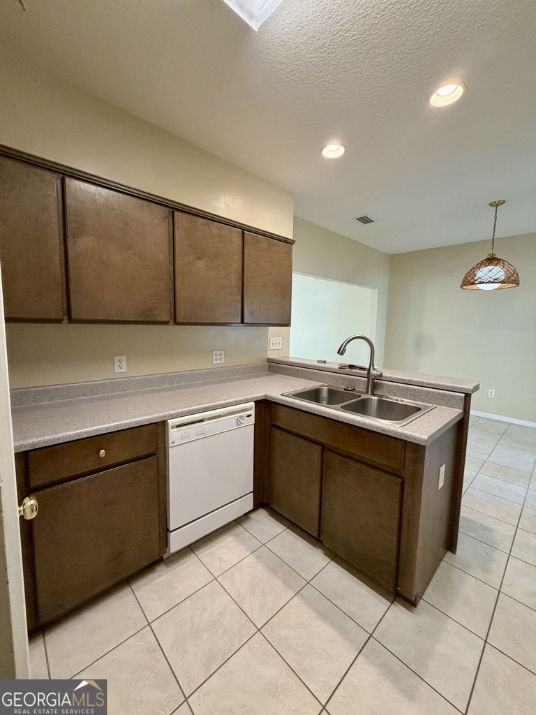 200 Royal Palms Avenue - Photo 20