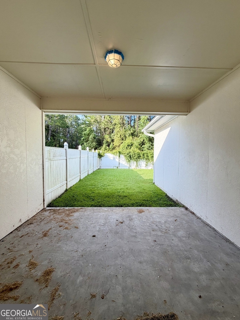 200 Royal Palms Avenue - Photo 46