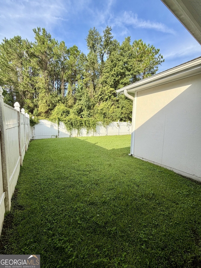 200 Royal Palms Avenue - Photo 47