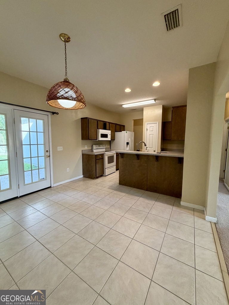 200 Royal Palms Avenue - Photo 14