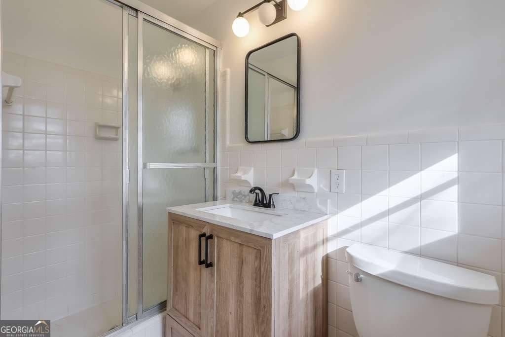 1055 Tuxedo Drive - Photo 16