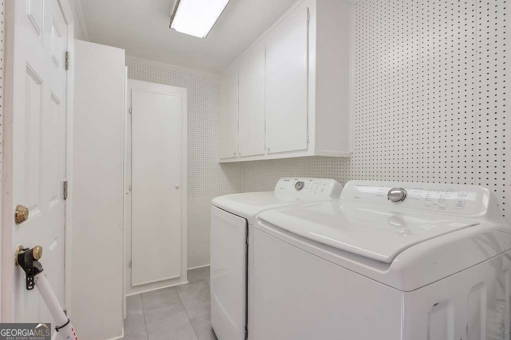 1055 Tuxedo Drive - Photo 10