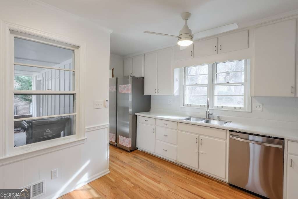 1055 Tuxedo Drive - Photo 6