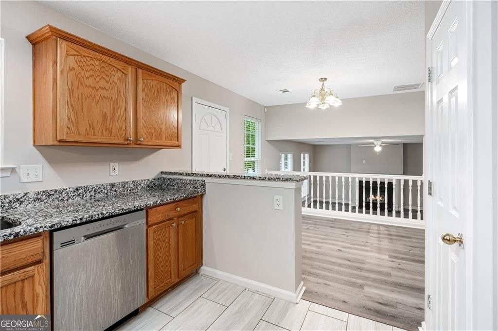 5849 Amerson Lane - Photo 11