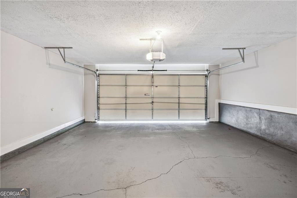 5849 Amerson Lane - Photo 32