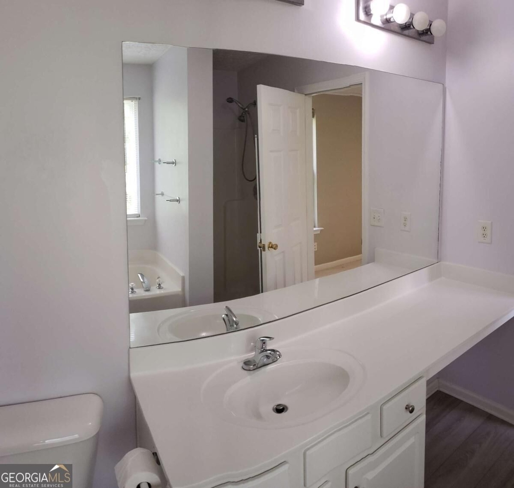 204 Wild Flower Lane - Photo 0