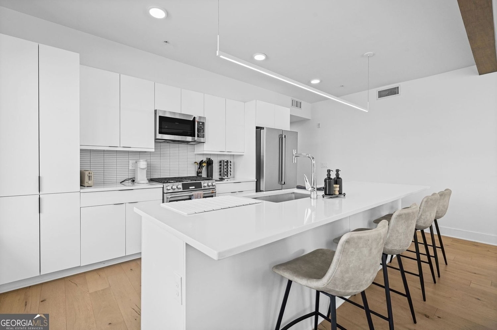 346 Peters Street Sw - Photo 8