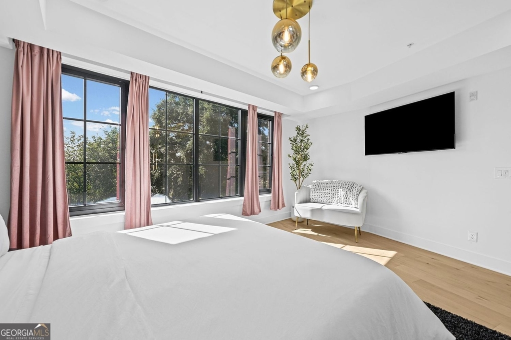 346 Peters Street Sw - Photo 12