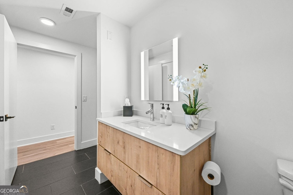 346 Peters Street Sw - Photo 14