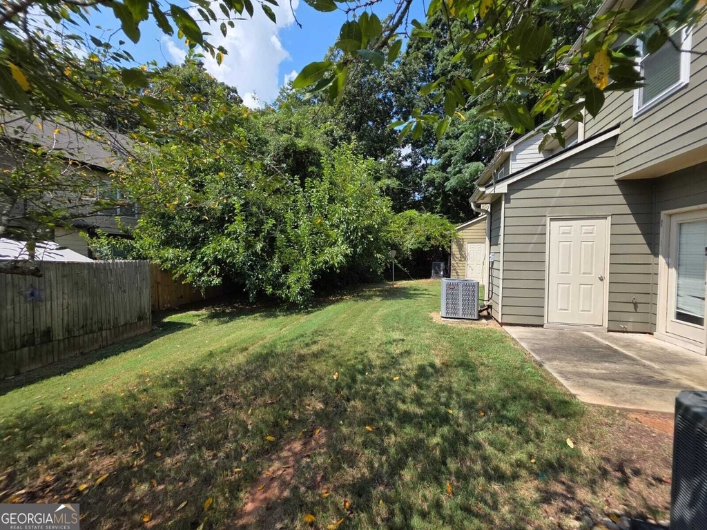 1722 Bayrose Circle - Photo 3