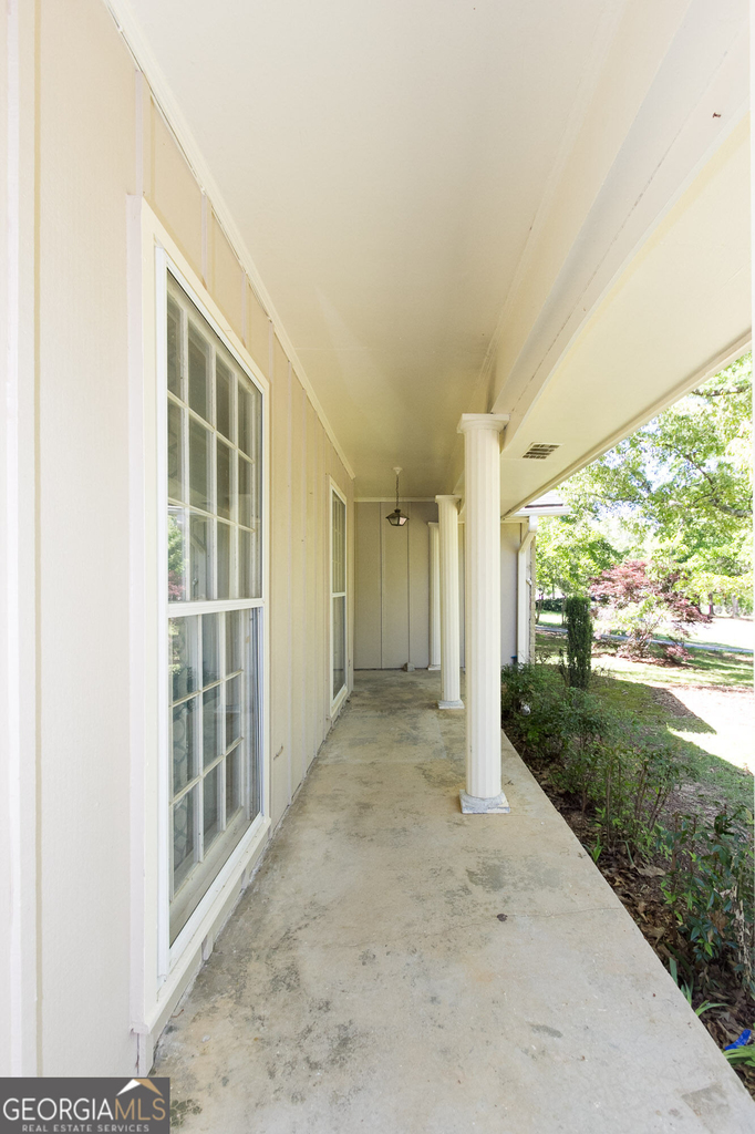 3720 Sunny Hill Drive - Photo 16