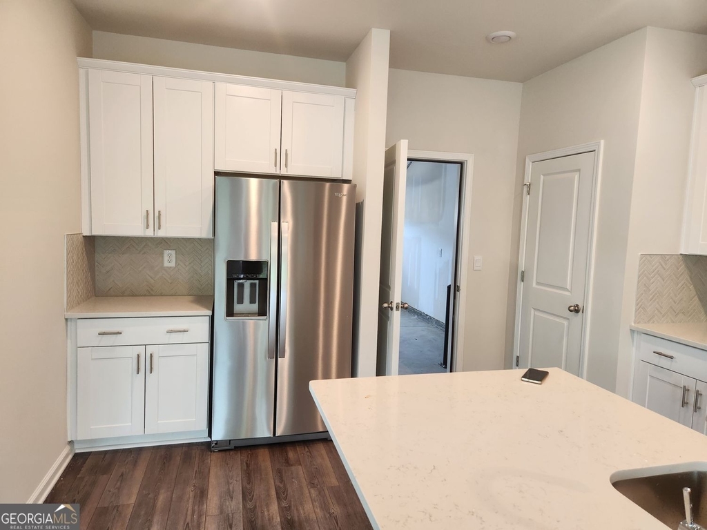 1050 Sunny Lake Drive - Photo 18