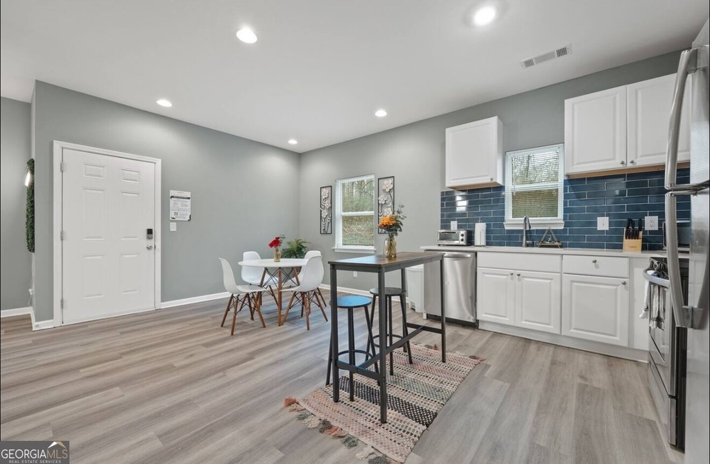 1891 Tremont Drive - Photo 4