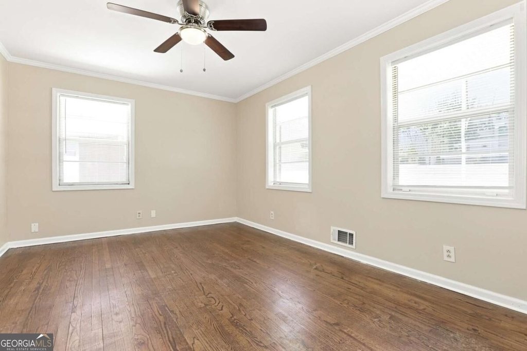 2909 Briarwood Boulevard - Photo 8