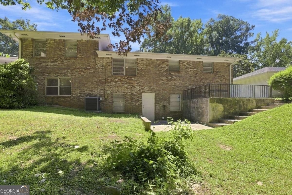 2909 Briarwood Boulevard - Photo 14