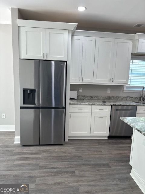 222 Taylor Circle - Photo 2