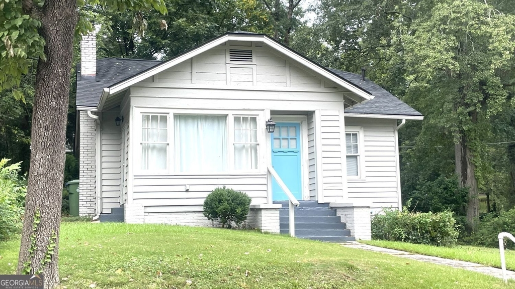 770 N Evelyn Place Nw - Photo 0
