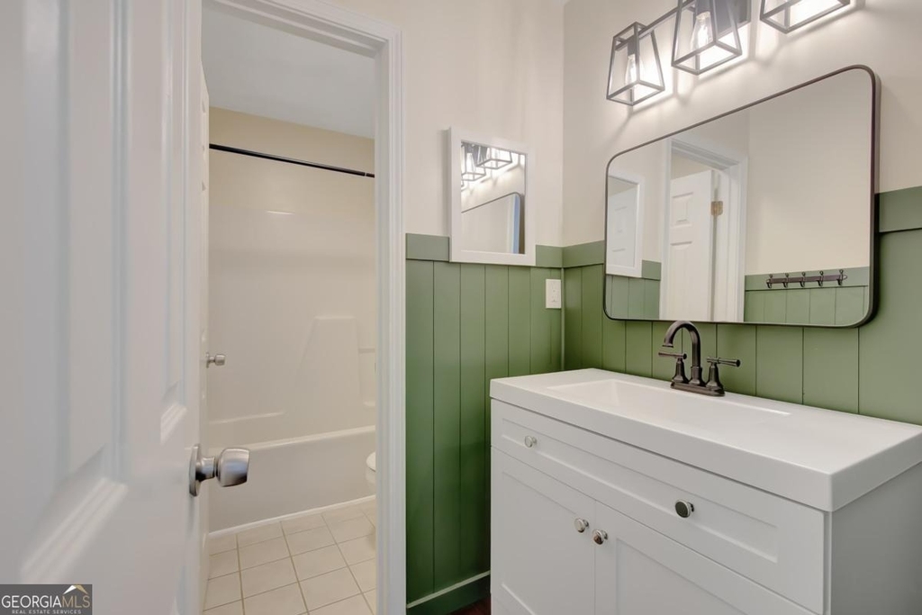 506 Iris Glen - Photo 13