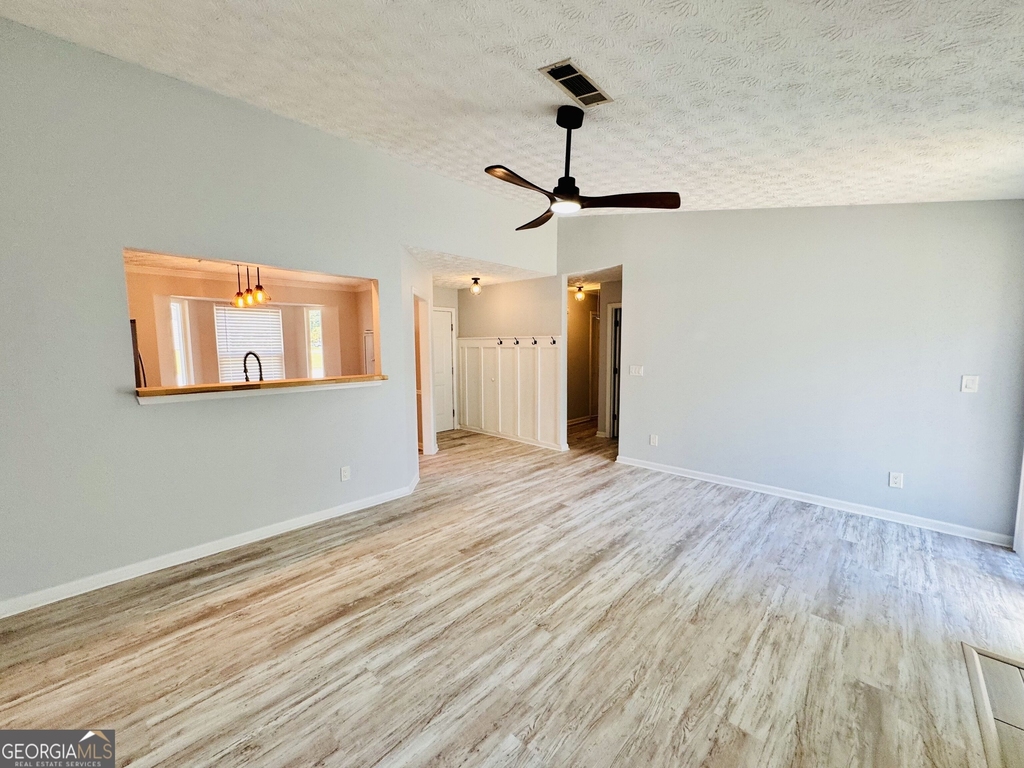 506 Iris Glen - Photo 7