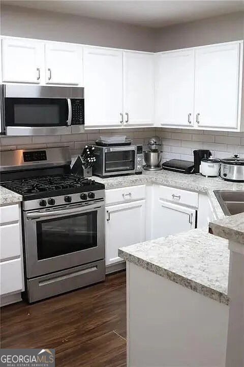 6531 Charter Way - Photo 2