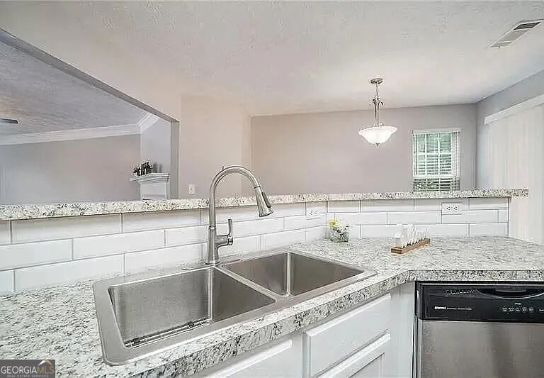 6531 Charter Way - Photo 3