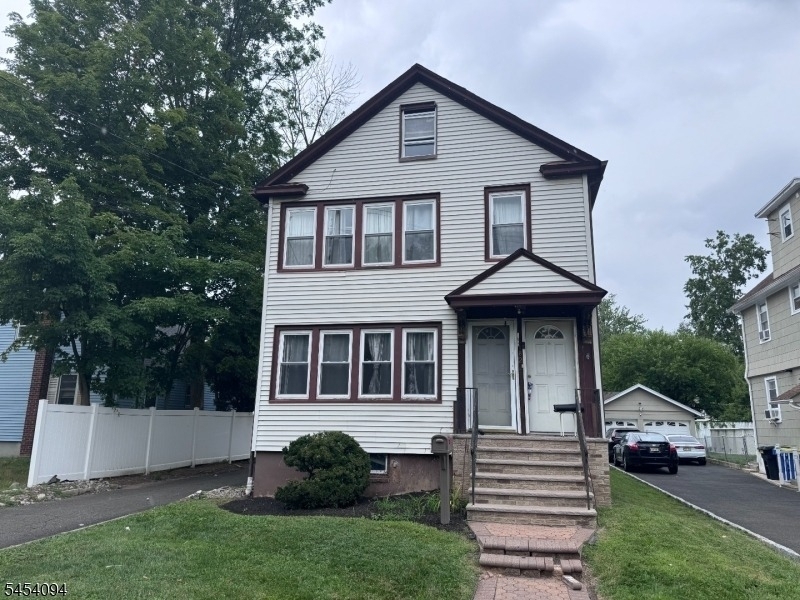 182 Greenbrook Rd - Photo 0