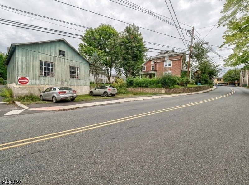 8 Trenton Ave - Photo 14