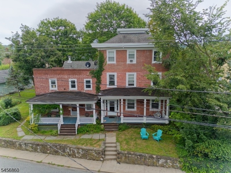 8 Trenton Ave - Photo 1