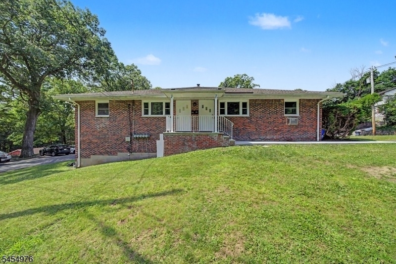 701 Boonton Ave - Photo 0