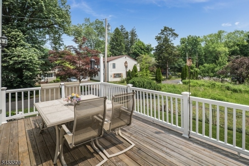 2 Waterway Rd - Photo 3