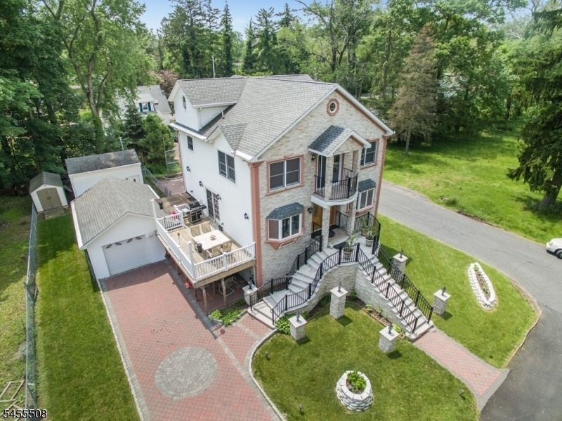 2 Waterway Rd - Photo 0