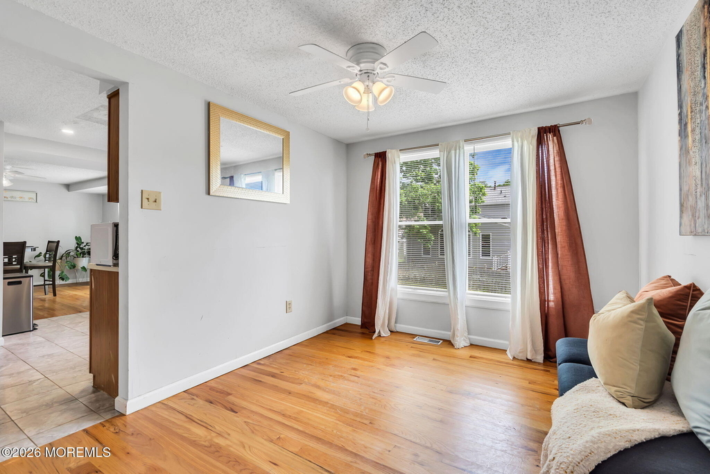 22 Compass Lane - Photo 16