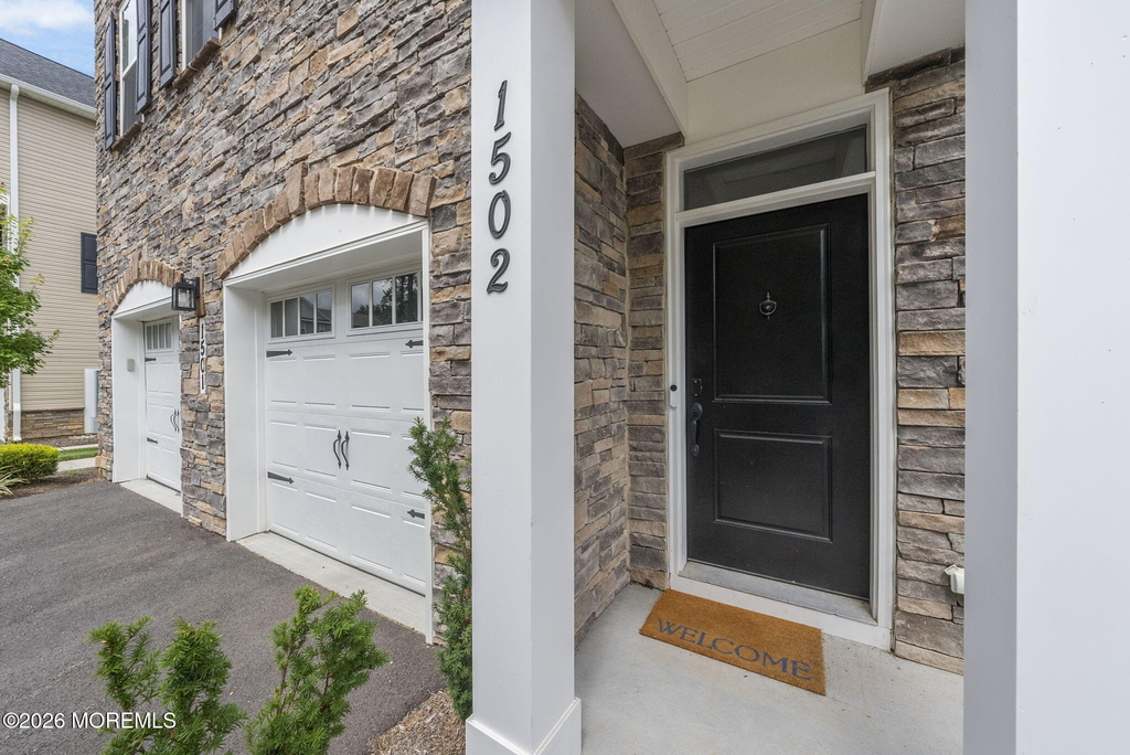 1502 Arose Lane - Photo 4