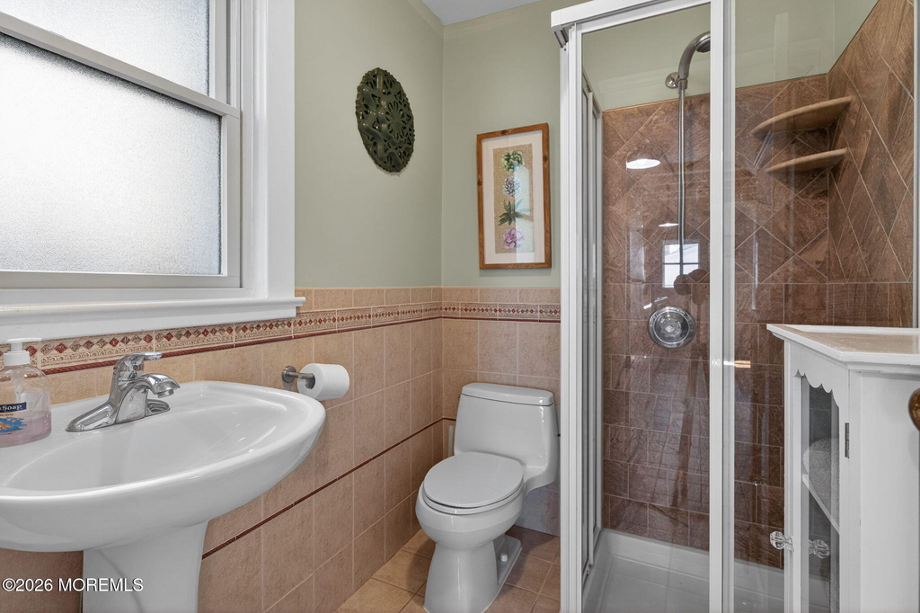 82 Franklin Avenue - Photo 17
