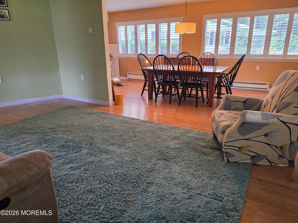 6 Burns Court - Photo 4