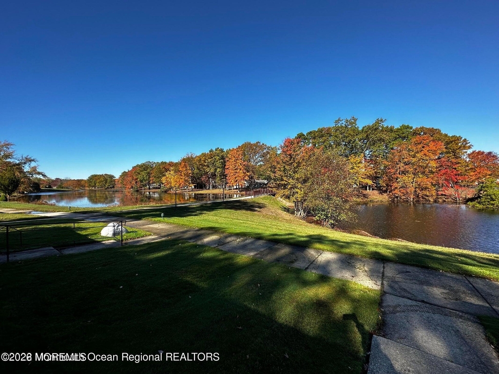 106 E Edinburgh Lane - Photo 8