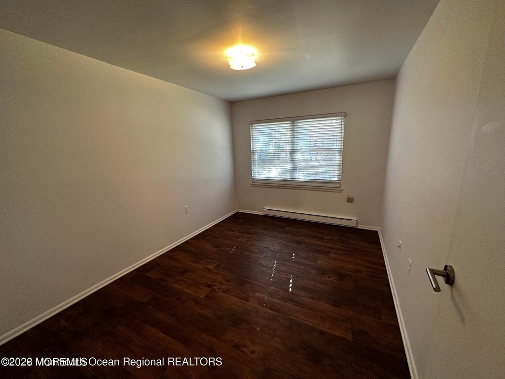 106 E Edinburgh Lane - Photo 32