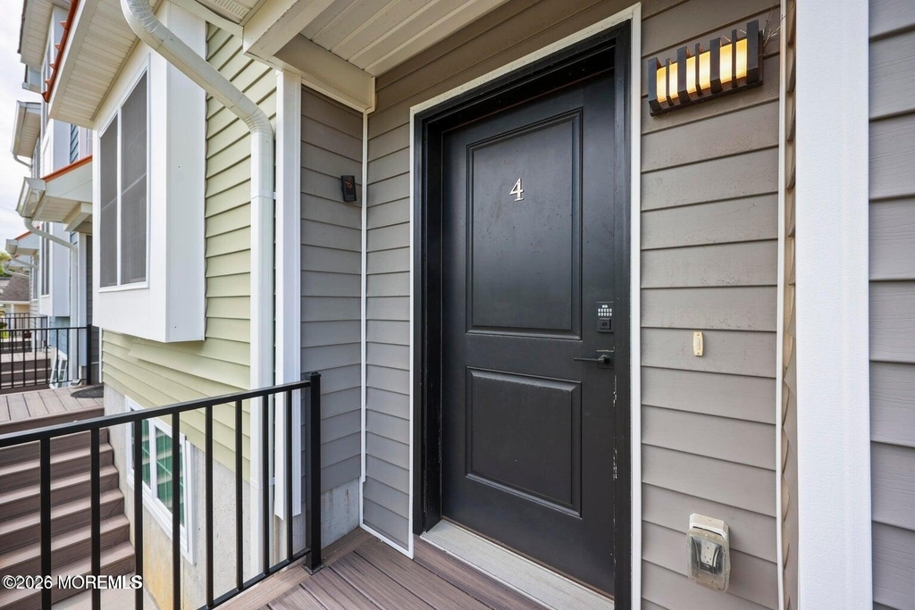 333 First Street - Photo 2
