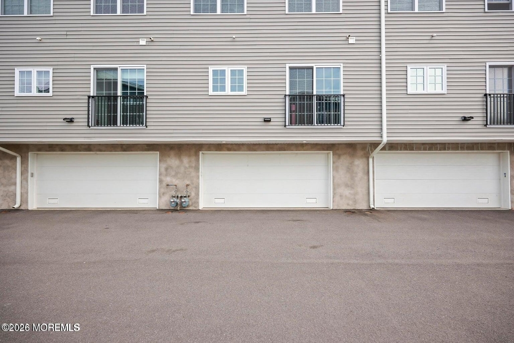 333 First Street - Photo 26