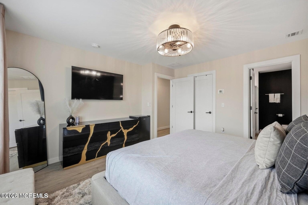 333 First Street - Photo 18