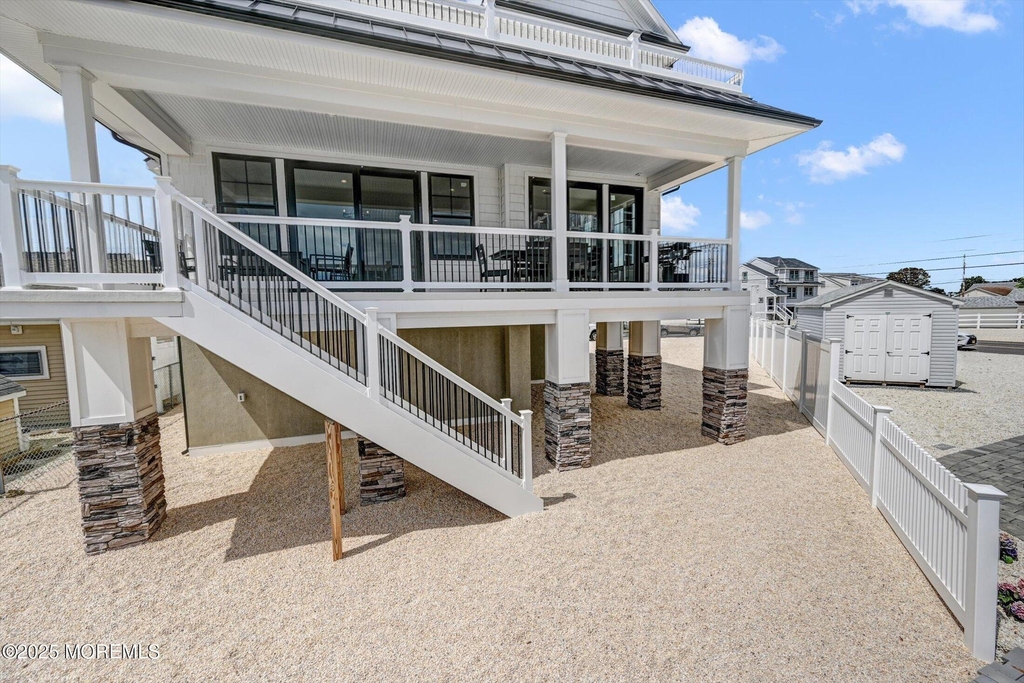 104 Lawrence Drive - Photo 31