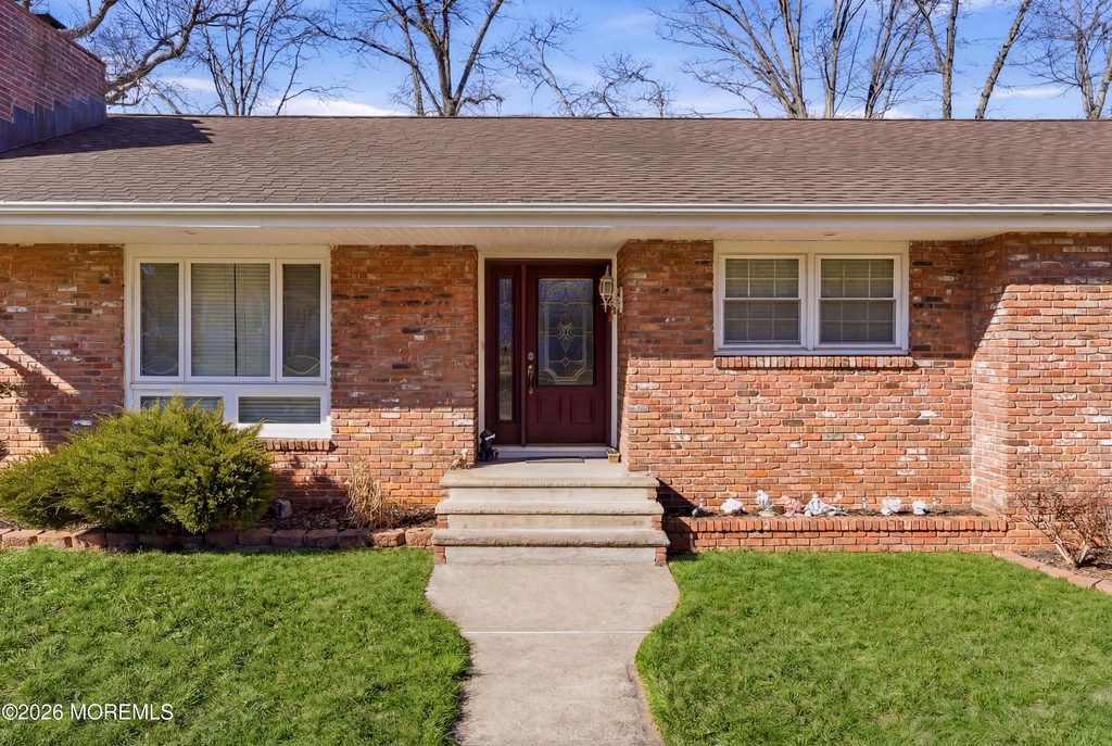 603 Carol Avenue - Photo 1