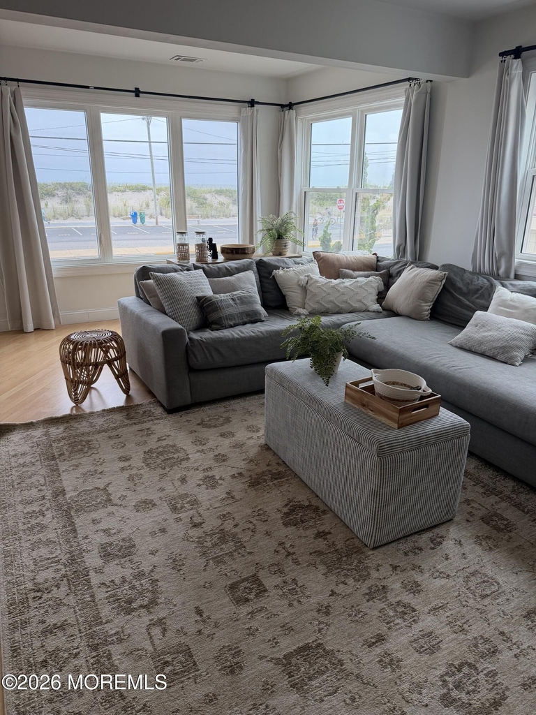 1105 N Ocean Avenue - Photo 11