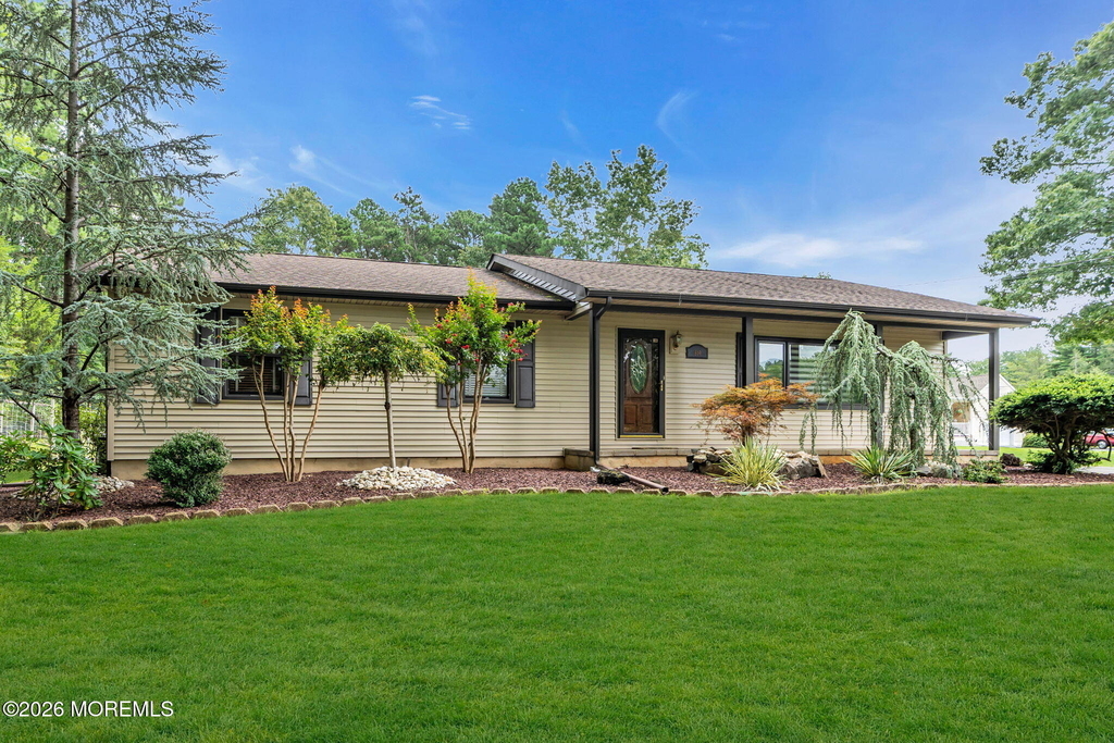 819 Harmony Road - Photo 2