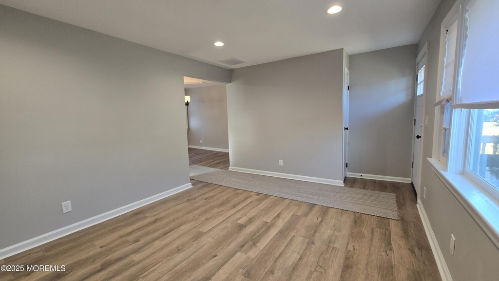 554 Lillie Road - Photo 3