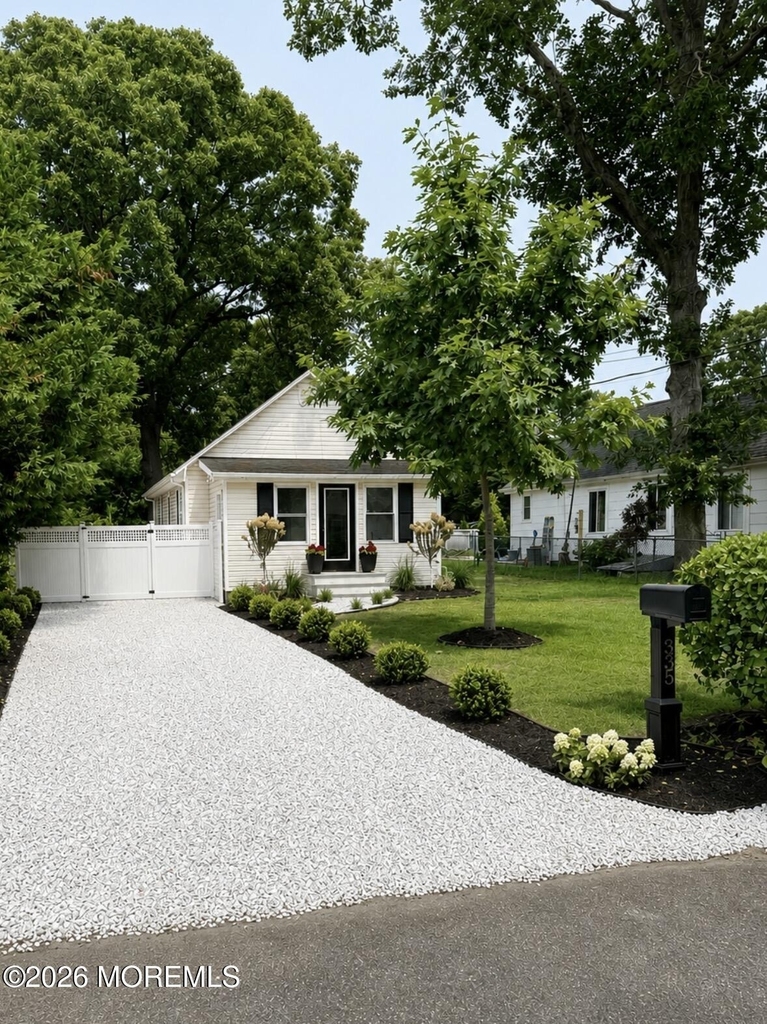335 Elizabeth Avenue - Photo 0