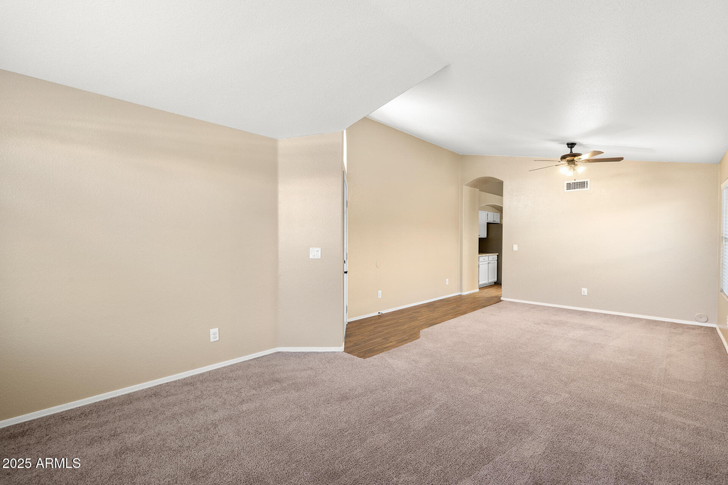 7936 W Taro Lane - Photo 3